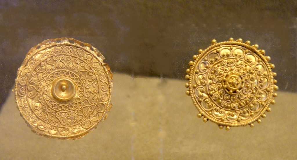 Vatican Etruscan Museum_ Etruscan Granulation Gold Jewelry